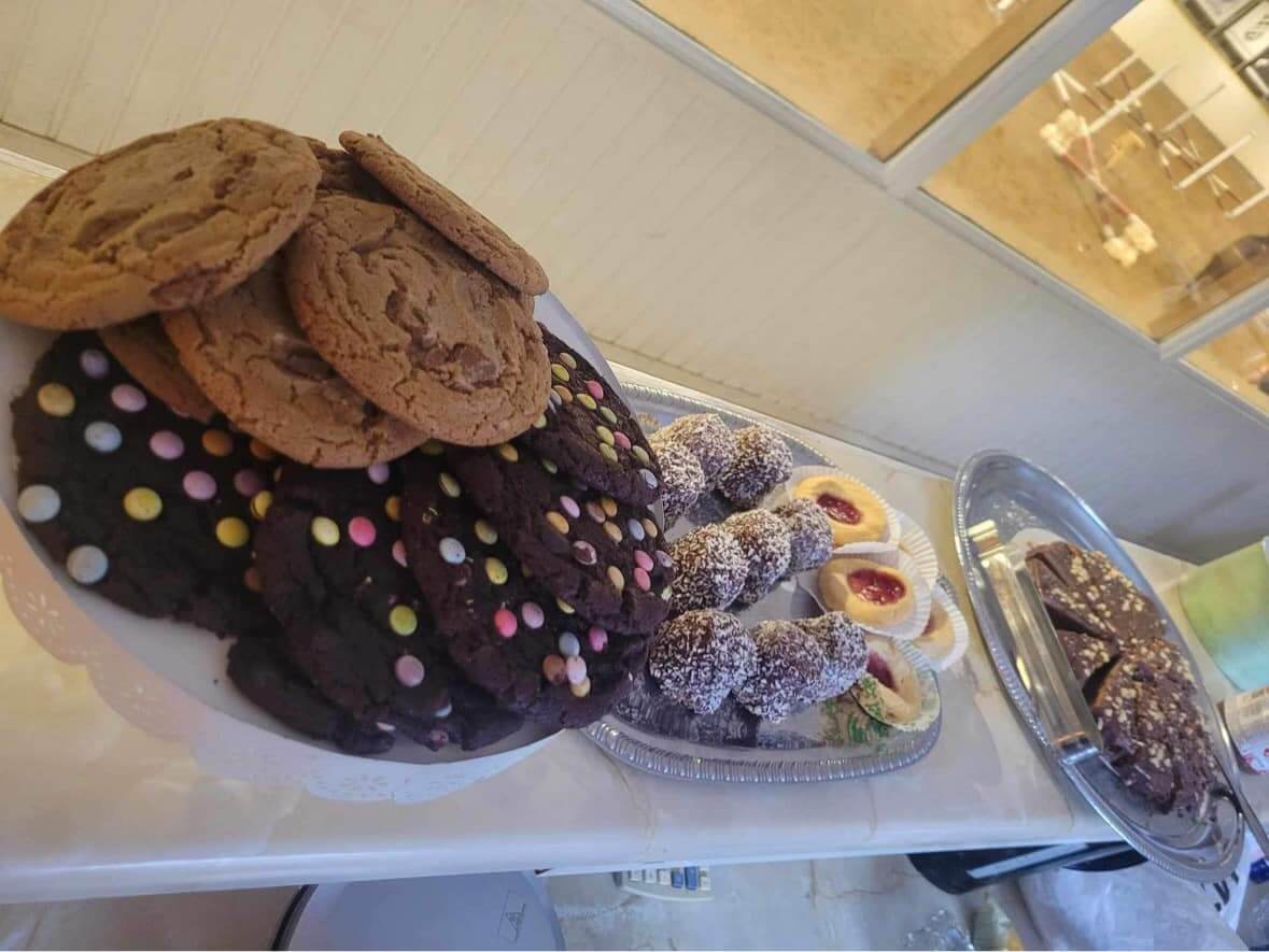 Cafeterian har mellanmål och godis hos Filipstads Ridklubb